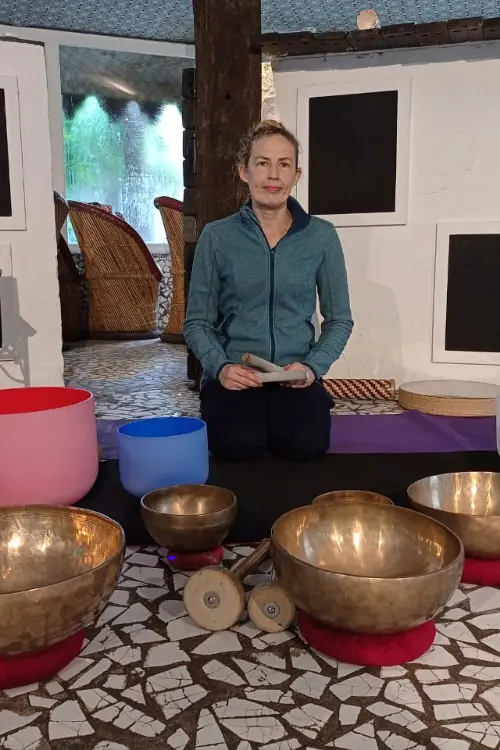 doing soul sound bath workshop 